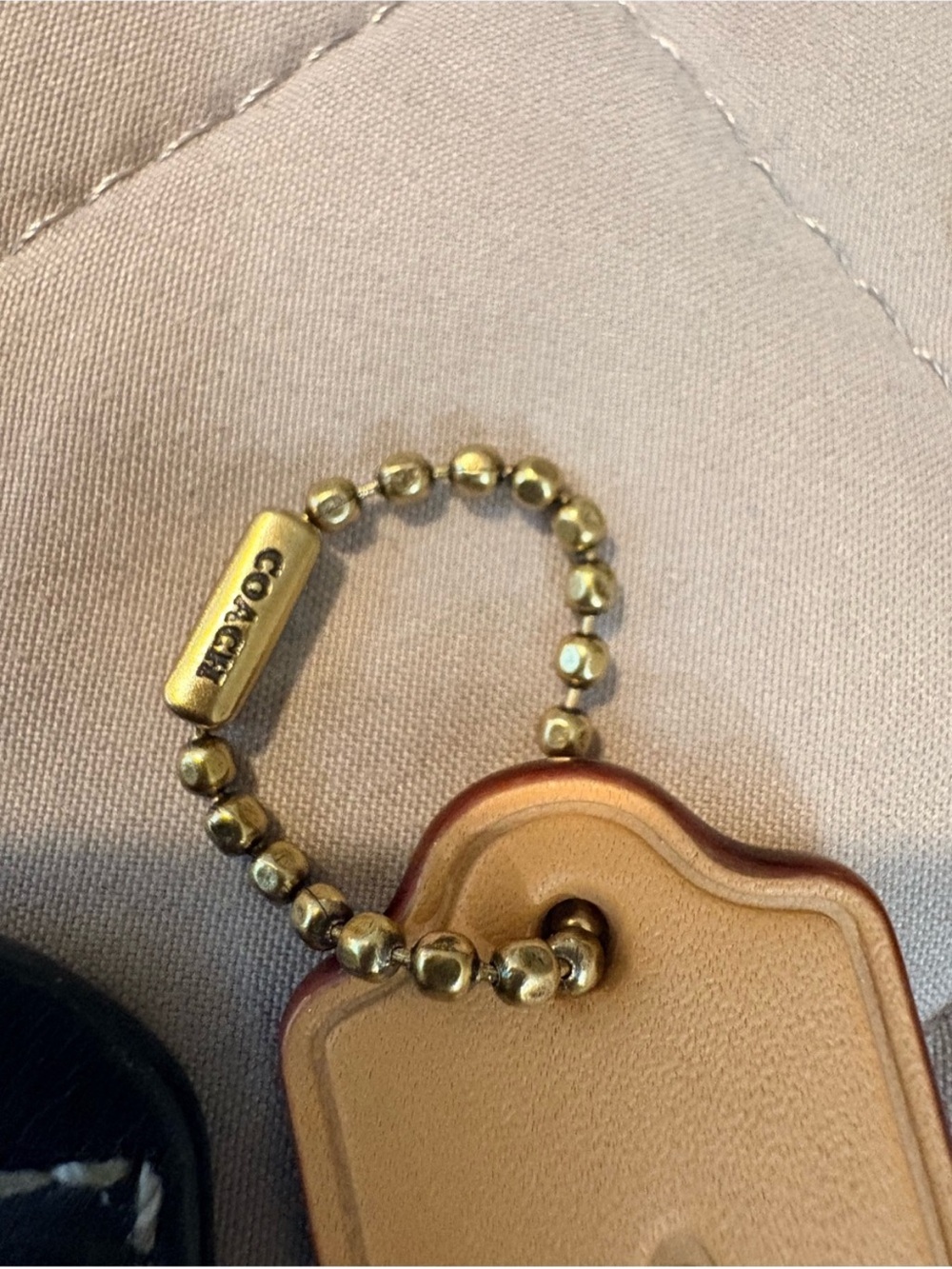 5/-2in inch Coach leather tags bundled🥰 - Picture 9 of 14